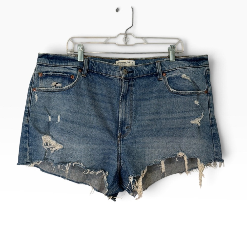 Abercrombie & Fitch The Mom Short High Rise Distressed Denim Shorts Size 34 18